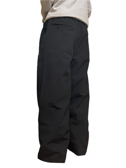 Bynd Straight Leg Pants-Black